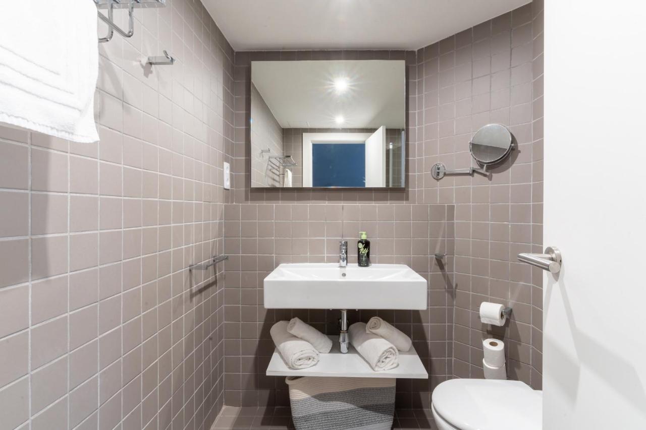 Limehome Barcelona Rector Triado Exterior photo