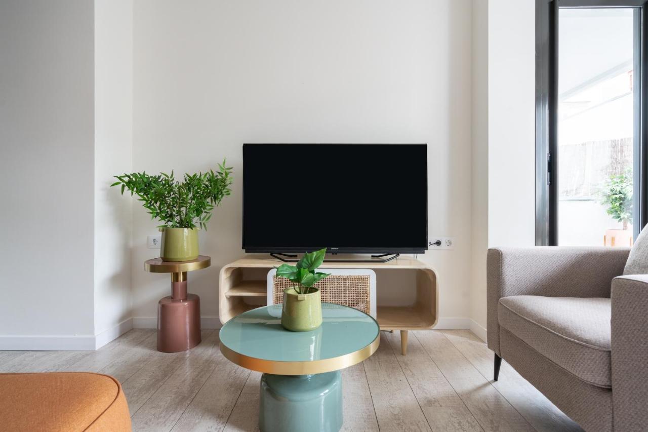 Limehome Barcelona Rector Triado Exterior photo