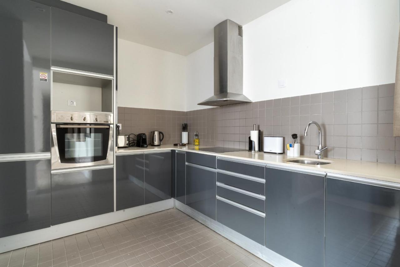 Limehome Barcelona Rector Triado Exterior photo
